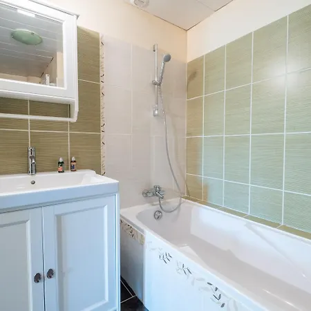 La Campone 6/10 Personnes Montbel (Lozere)