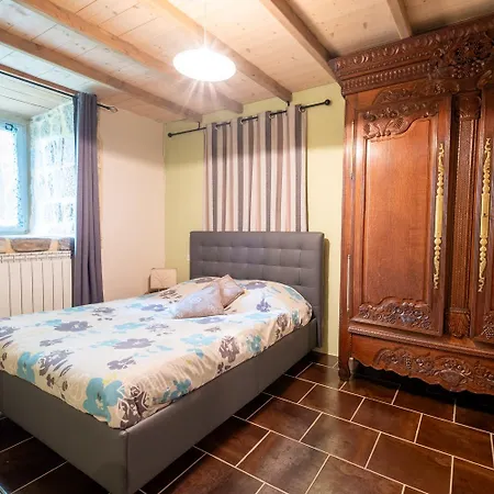 La Campone 6/10 Personnes Montbel (Lozere)